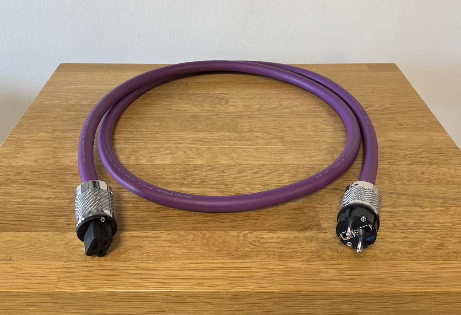 Furutech DPS-4.1 Alpha-OCC-eDUCC high-endový napájecí kabel C19 NCF 2 m