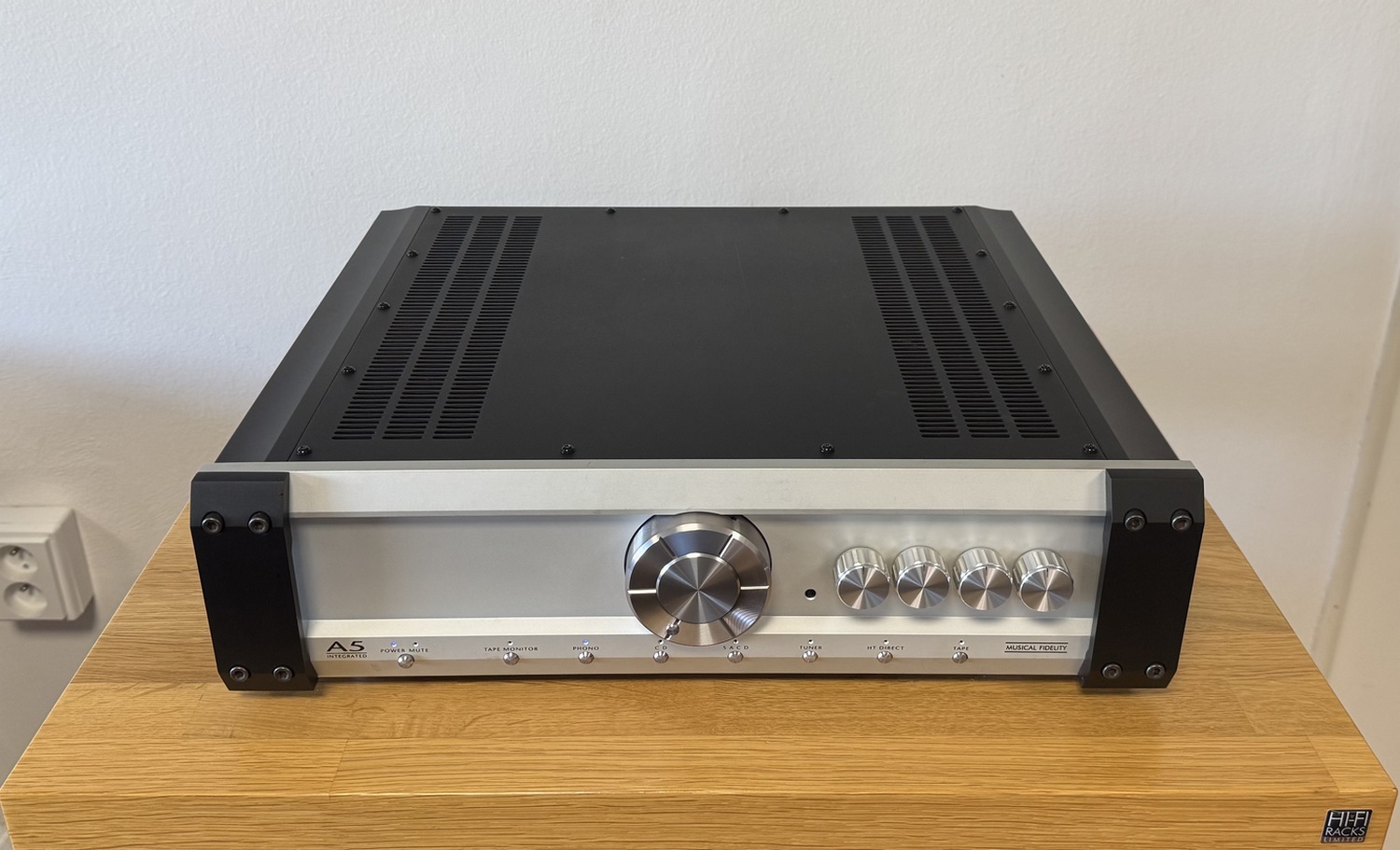 Musical Fidelity A5 high-endový integrovaný zesilovač