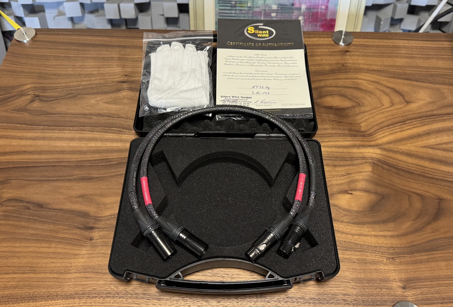 Silent Wire NF 33 AG high-endový XLR kabel set v délce 0,6 m