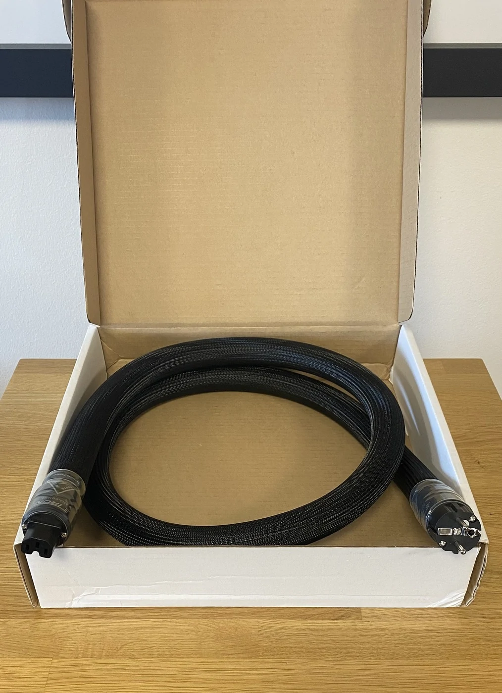 Shunyata Research ANACONDA ETRON High-End Audio napájecí kabel C15 1,75 m