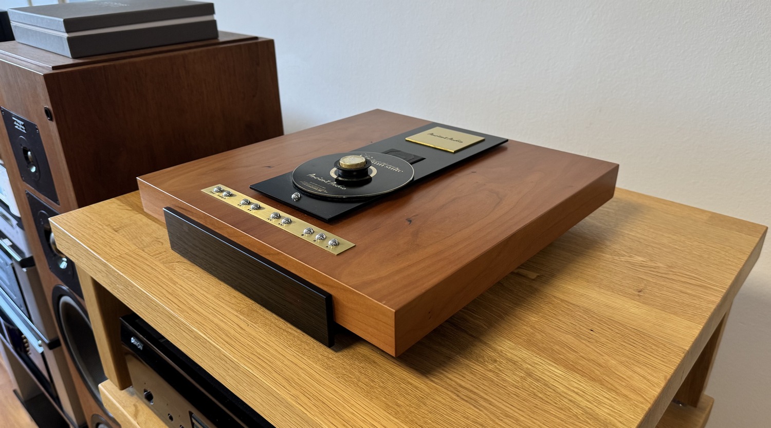 Ancient Audio Lektor V CD Player high-endový CD přehrávač