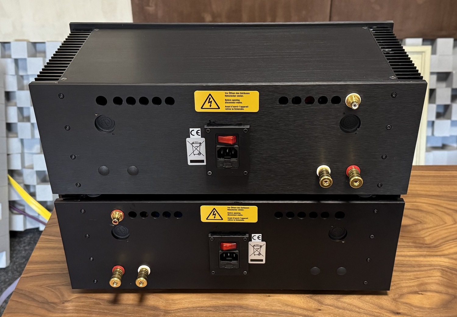 Symphonic Line RG1 MK4 mono high-endové koncové zesilovače monobloky