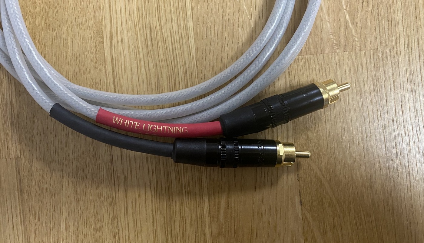 Nordost White Lightning High-End Audio analogový RCA kabel 1 m