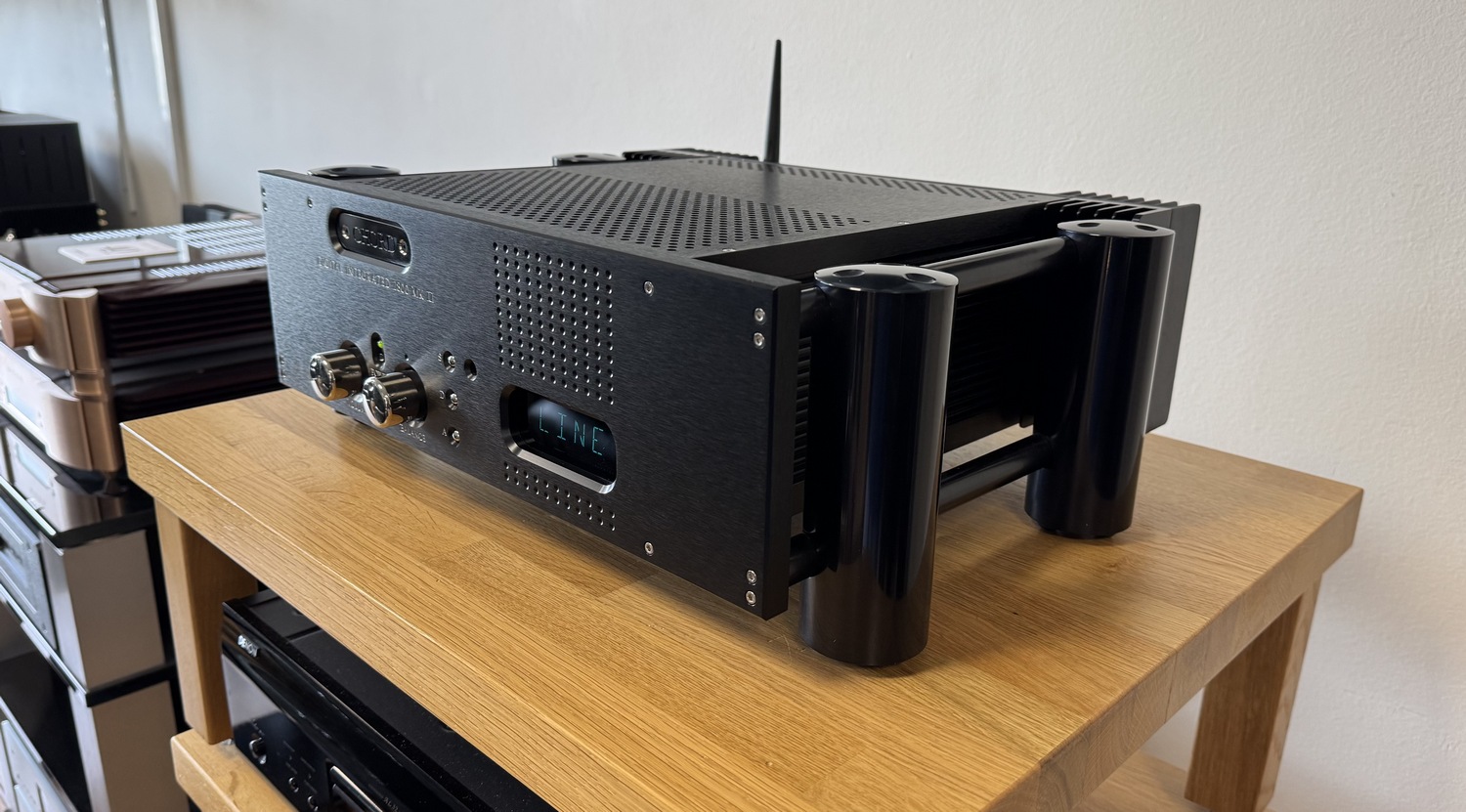 Chord CPM 2800 MKII High-End Audio integrovaný zesilovač, D/A převodník černý