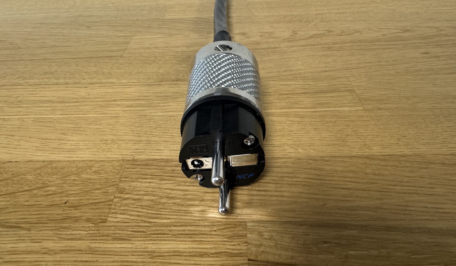 Nordost Tyr 2 high-endový napájecí kabel C15 NCF v délce 1 m