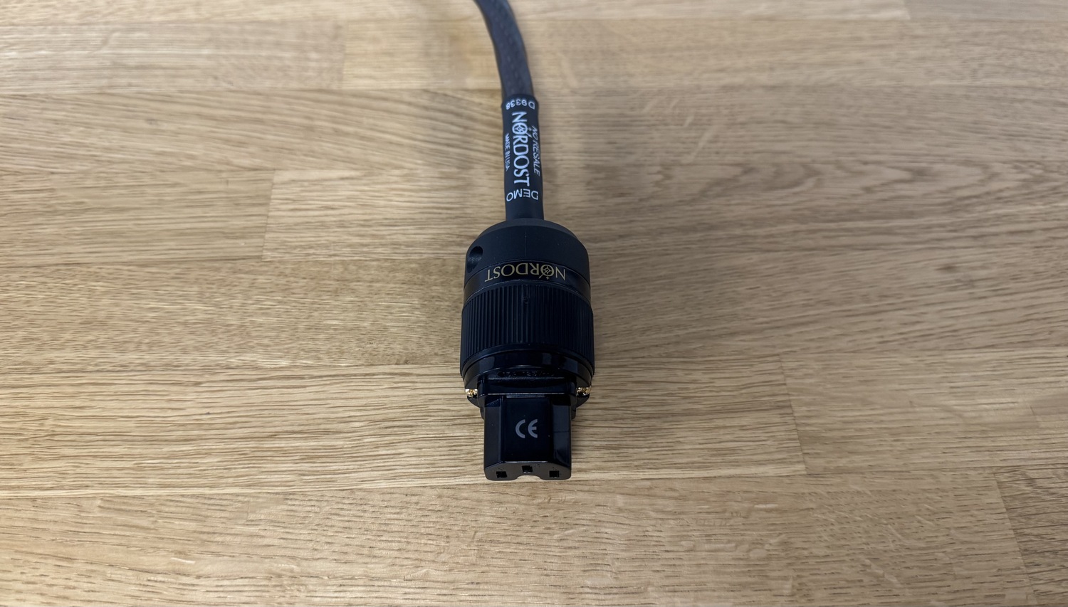 Nordost Tyr 2 high-endový napájecí kabel C15 v délce 1 m