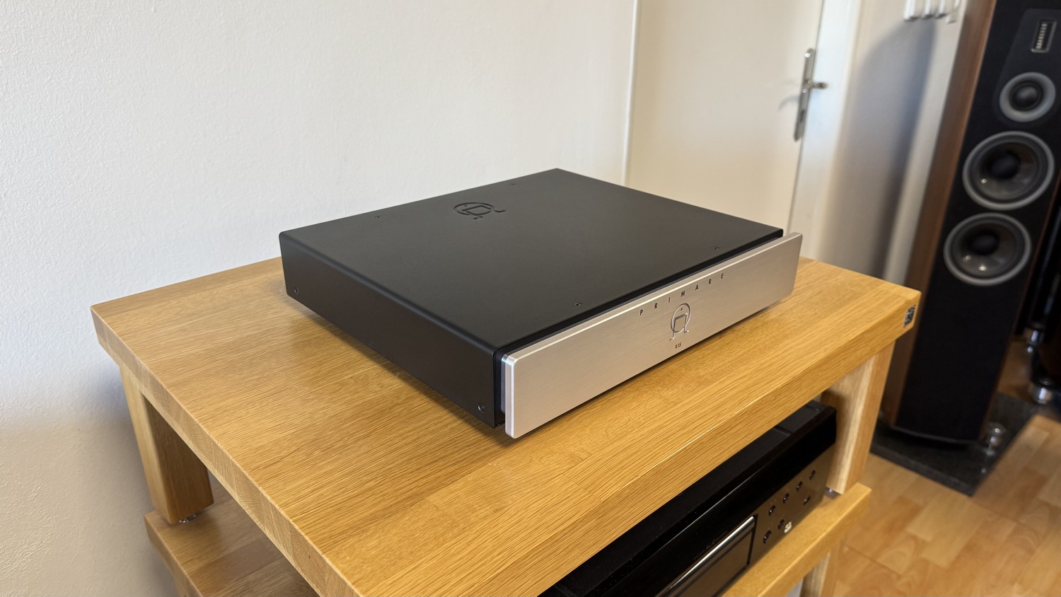 Primare R15 high-endový gramofonový MM/MC předzesilovač