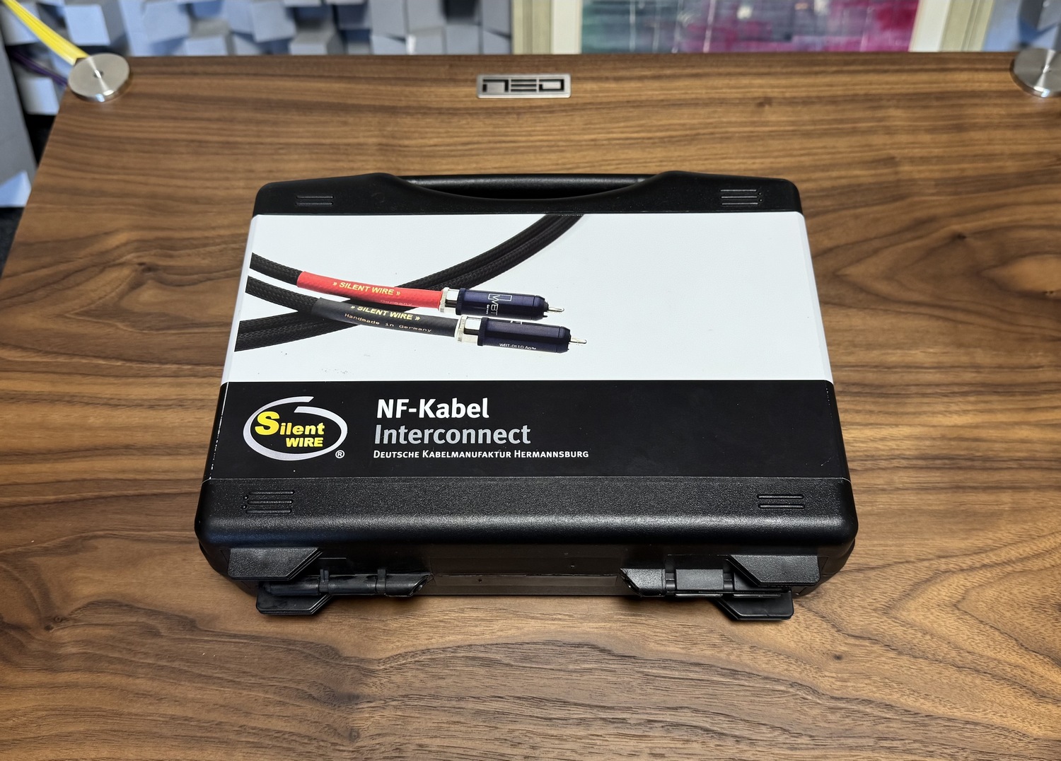 Silent Wire NF 33 AG high-endový XLR kabel set v délce 0,6 m