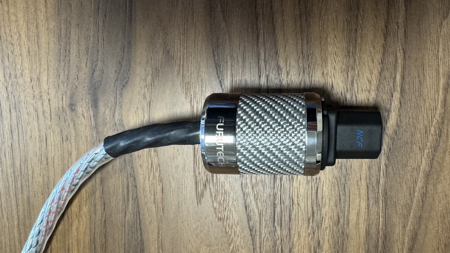 Nordost Valhalla 1 referenční high-endový napájecí kabel C15 NCF 1 m