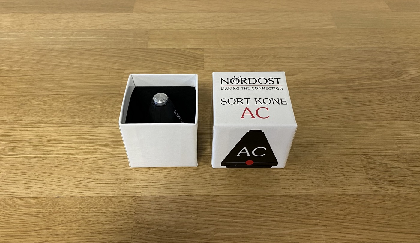 Nordost SORT KONE AC High-End Audio antirezonační podložka