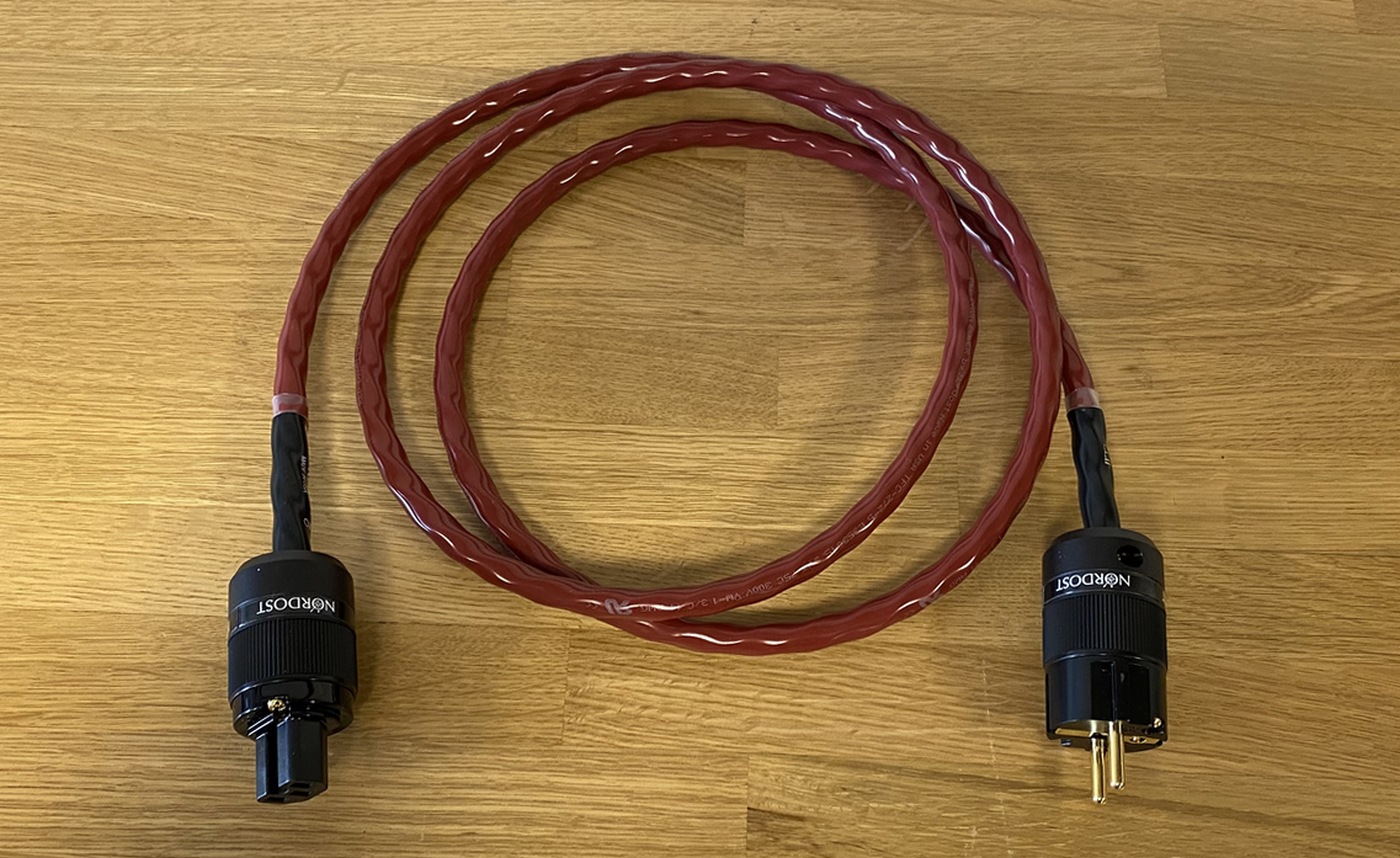 Nordost Red Dawn High-End Audio napájecí kabel C15 2 m, bez krabice