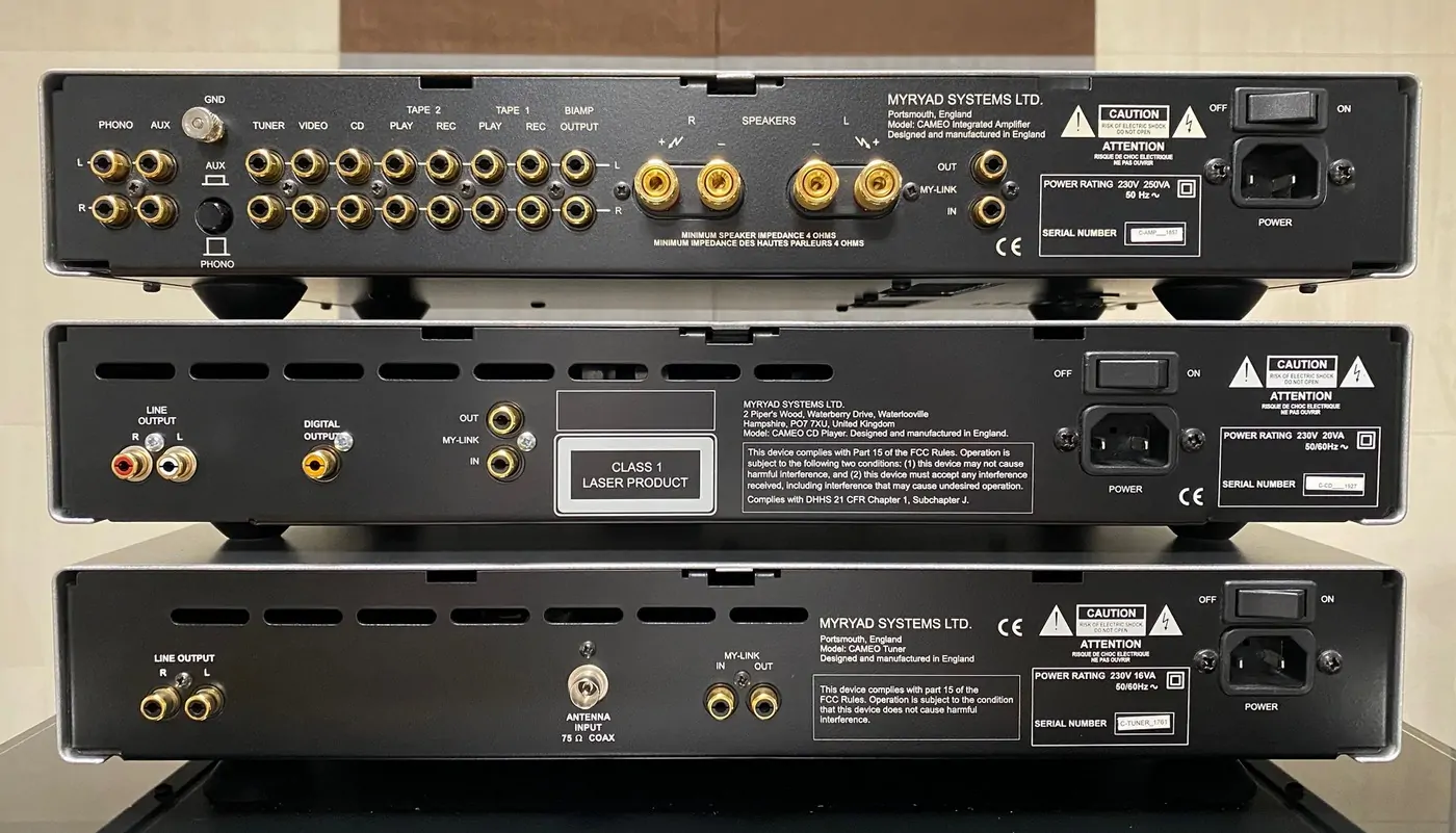 MYRYAD Cameo High-End Audio set - integrovaný zesilovač, CD přehrávač a tuner stříbrná