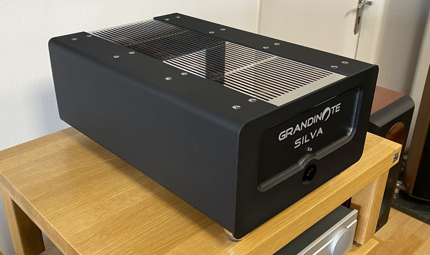 Grandinote Silva High-End Audio koncový zesilovač černý