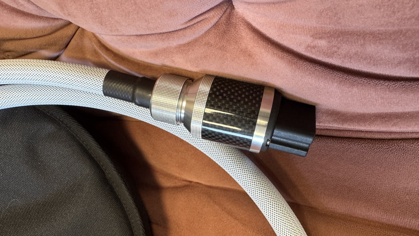 AAI Assoluto+ Power High-End Audio kabel 2 m C19