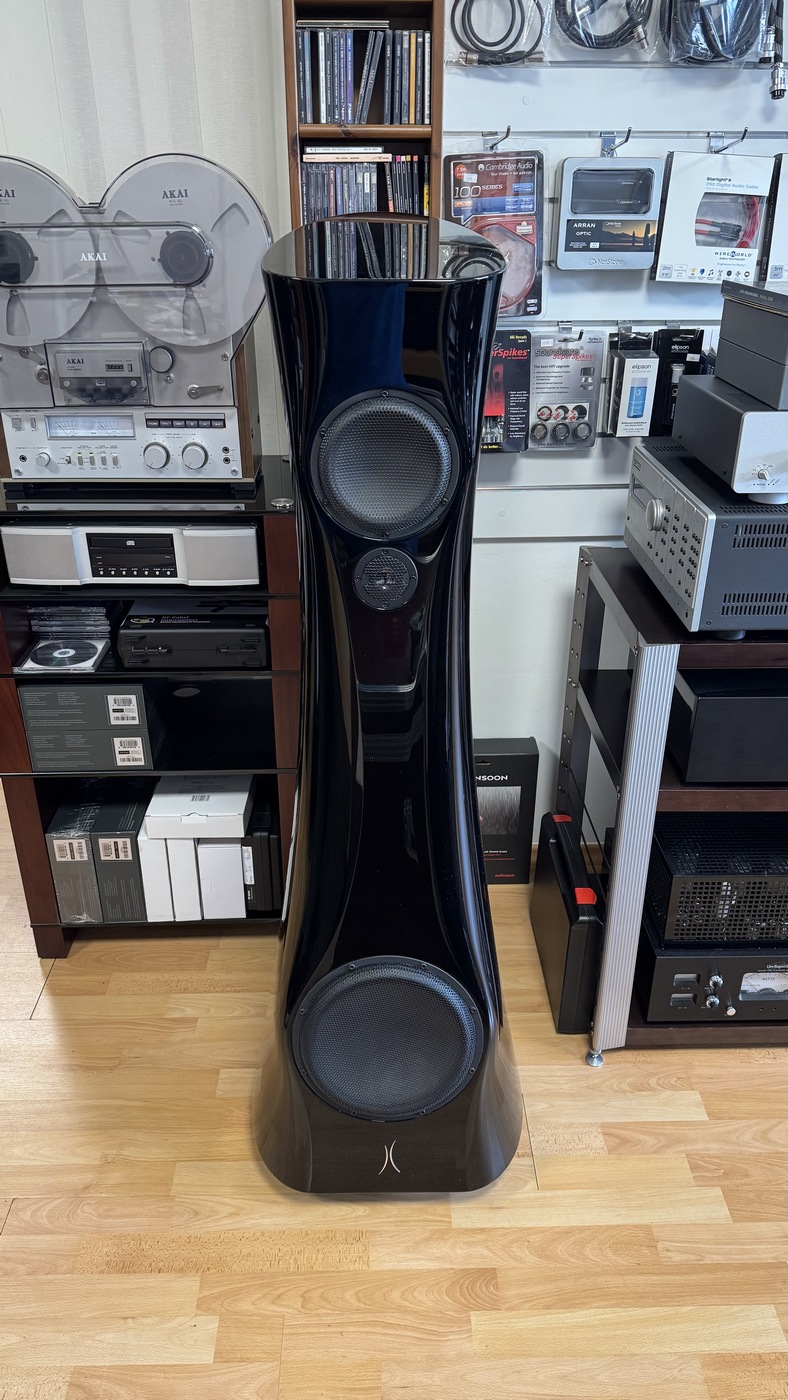 Estelon X Diamond MKII High-End Audio sloupové reprosoustavy černá vysoký lesk