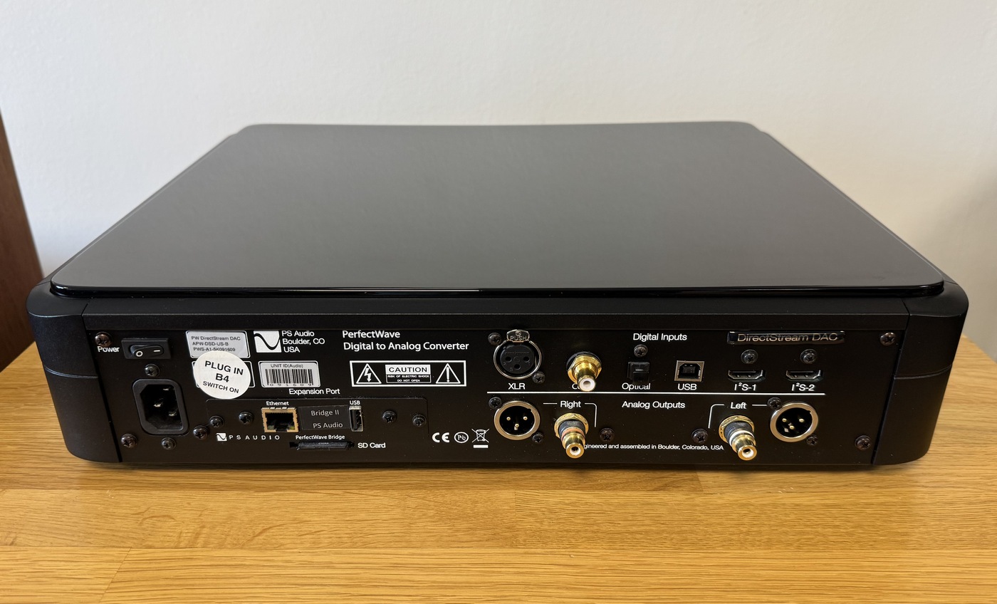 PS Audio PerfectWave DirectStream DAC převodník + streamovací modul Bridge II