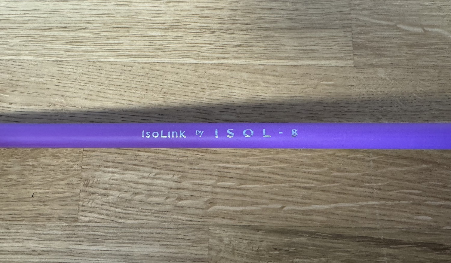 Isol - 8 IsoLink Vector high-endový napájecí kabel C15 délka 2 m