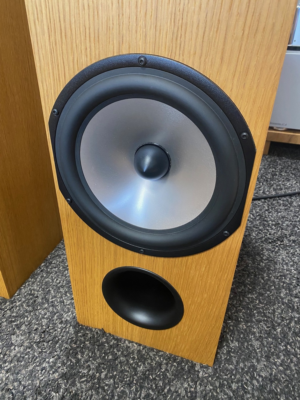 Max Audio MAX High-End Audio sloupové/podlahové repro/reproduktory/reprosoustavy světlý dub