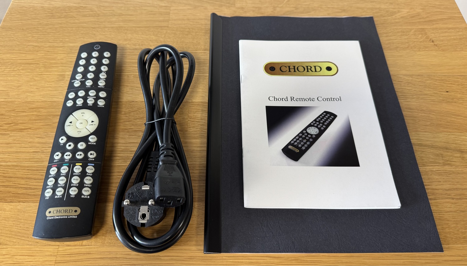 Chord CPM 2800 MKII High-End Audio integrovaný zesilovač, D/A převodník černý