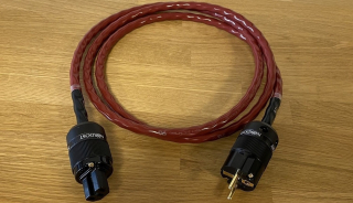 Nordost Red Dawn High-End Audio napájecí kabel C15 2 m, bez krabice