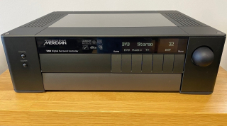 Meridian G68 Digital Surround Controller High-End Audio/Video digitální předzesilovač/procesor černý