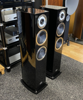 Cabasse Murano Alto High-End Audio 3-pásmové sloupové repro/reproduktory/reprosoustavy černý klavírní lak