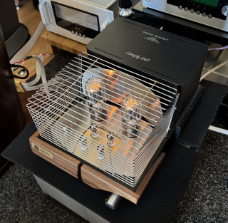 Unison Research Simply 845 High-End Audio lampový integrovaný zesilovač