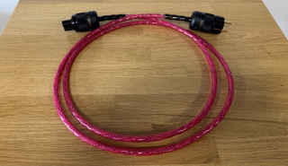 Nordost Heimdall 2 high-endový napájecí kabel C15 v délce 2 m