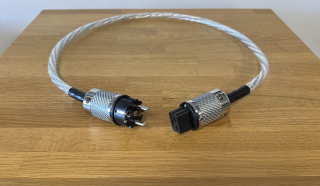 Nordost Valhalla 2 high-endový napájecí kabel C19 NCF v délce 1 m