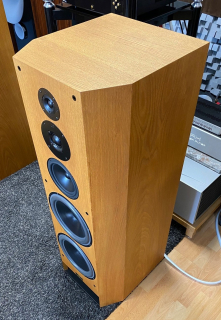 T+A Criterion TMR-160 MK II High-End Audio 4-pásmové sloupové repro/reproduktory/reprosoustavy dub